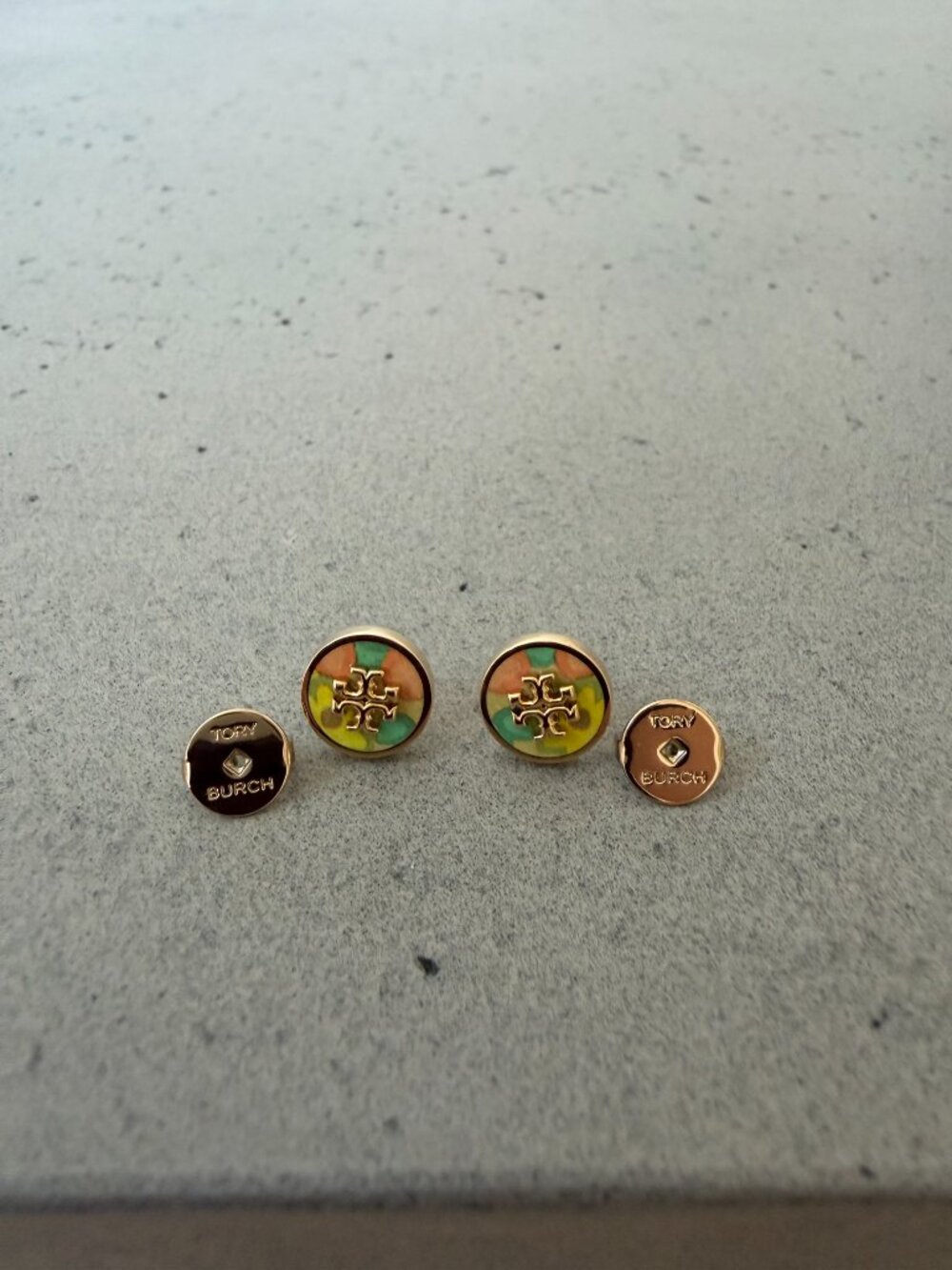 Tory Burch Kira Printed Circle Stud Earrings — Multicolor Enamel Double T Gold
